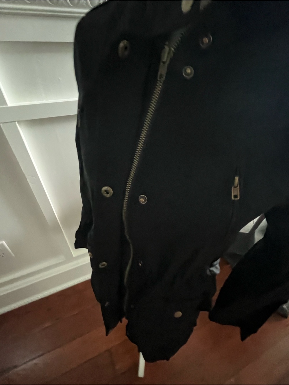 Black Hooded Cinch-Waist Utility Jacket - Picture 10 of 12